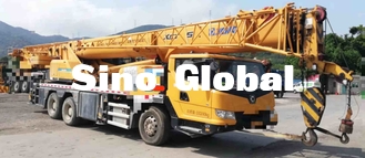 เครนมือ 2 XCMG 25 ตัน รถบรรทุกติดเครน 21m เส้นผ่านศูนย์กลางการหมุน
