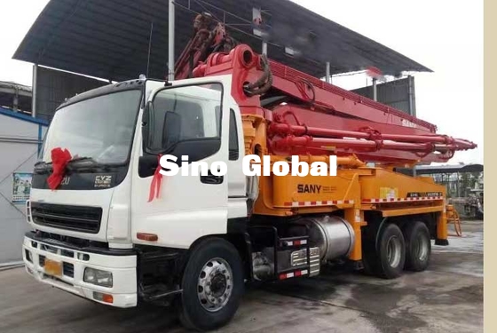 37 เมตรรถปั๊มคอนกรีตมือสอง100m³ / H 8.3mpa 12mpa ความดัน
