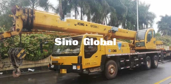 มือสอง XCMG Crane 25 ตัน Capacity 3000mm Working Radus